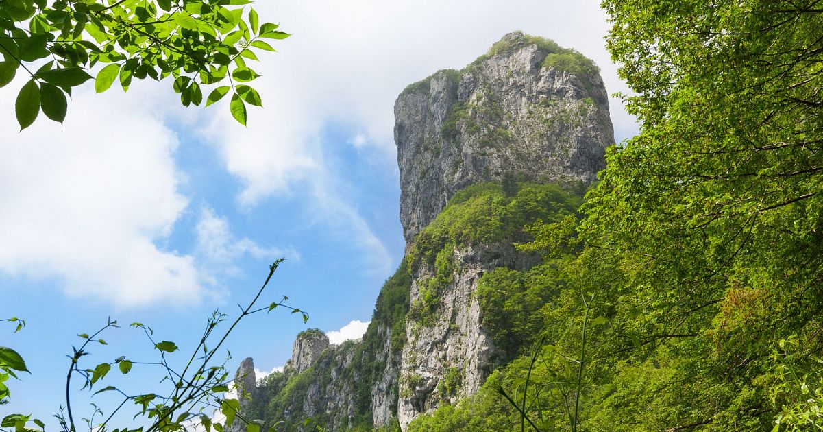 Monte Procinto e i suoi segreti. Escursione guidata al Monte Procinto
