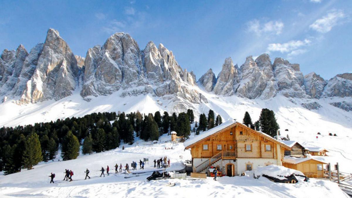 Gallery giorno 1
        Ciaspolata in Alta Badia
        Trentino-Alto Adige
        trekking viaggio di più giorni a piedi