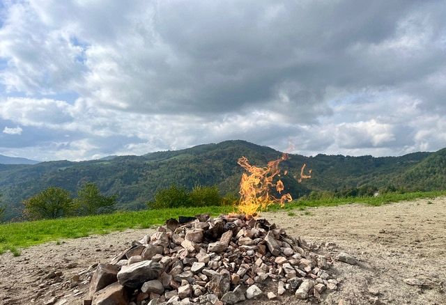 Escursione guidata al Vulcanino di Monte Busca,
      Emilia-Romagna