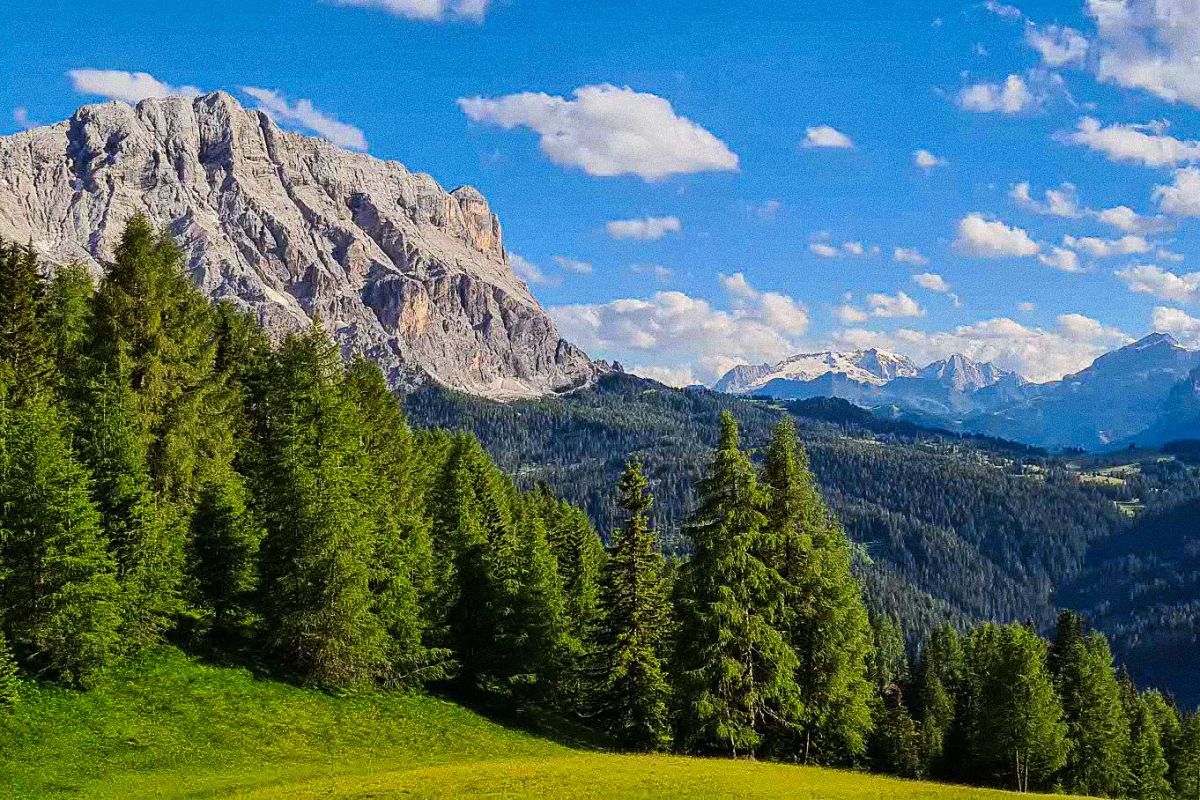 Gallery giorno 8
        Discover Alta Badia
        Trentino-Alto Adige
        trekking viaggio di più giorni a piedi