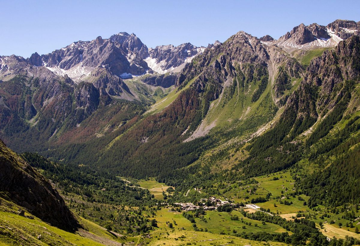 Gallery giorno 3
        Val Maira: la montagna Occitana
        Piemonte
        trekking viaggio di più giorni a piedi