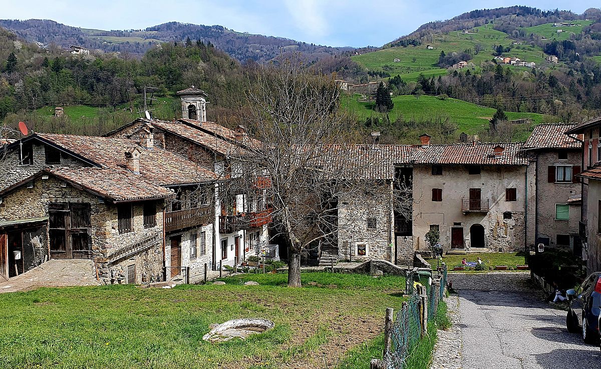 Escursione guidata lungo la Via Mercatorum,
      Lombardia