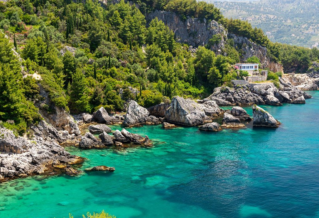 Trekking Discover Albania (gruppo privato)
Viaggio a piedi di gruppo
Estero/Nessuna