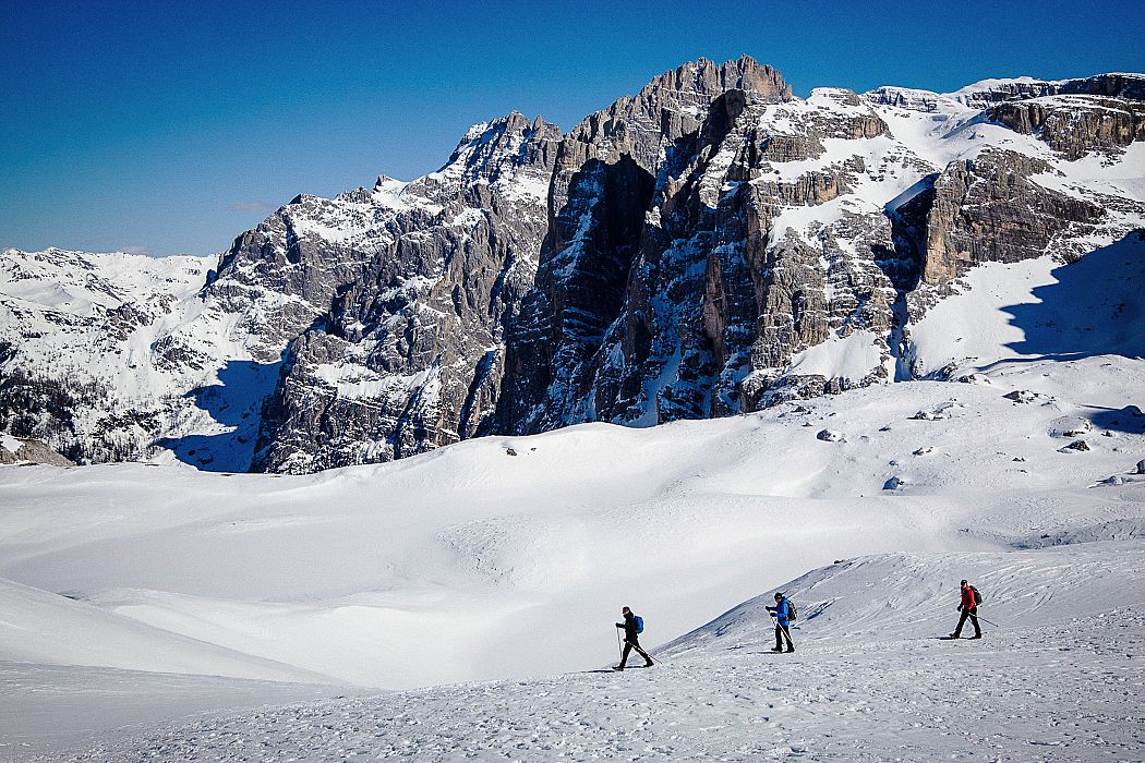 Trekking Ciaspolata in Dolomiti
    Viaggio a piedi di gruppo
    Trentino-Alto Adige
