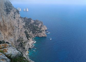 Viaggio di gruppo a piedi: Isola di Capri
Campania trekking