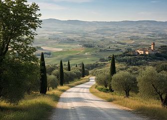 Viaggio di gruppo a piedi: Andare a Gusto - Chiesanuova
Toscana trekking