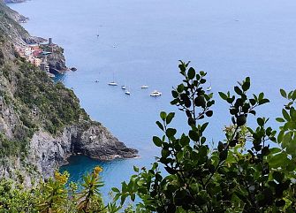 Viaggio di gruppo a piedi: 5 Terre Comfrot Zonz Liguria trekking